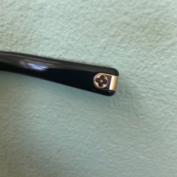 Louis Vuitton DAPHNE Polarized Sunglasses - Picture 7 of 11